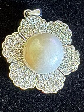 Exquisite Natural Pearl & Diamond Flower Pendant in 18k White Gold